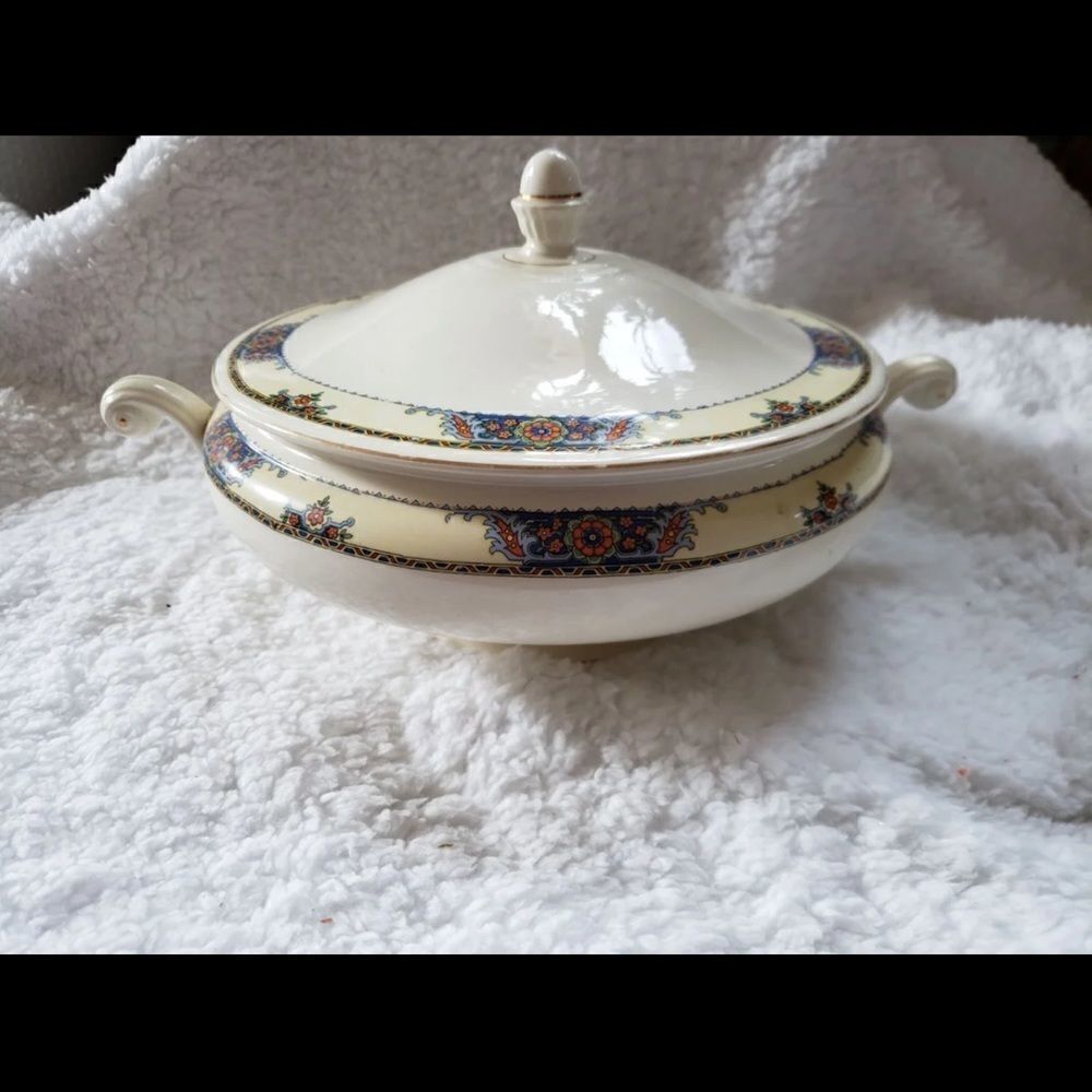 Nautilus Tureen